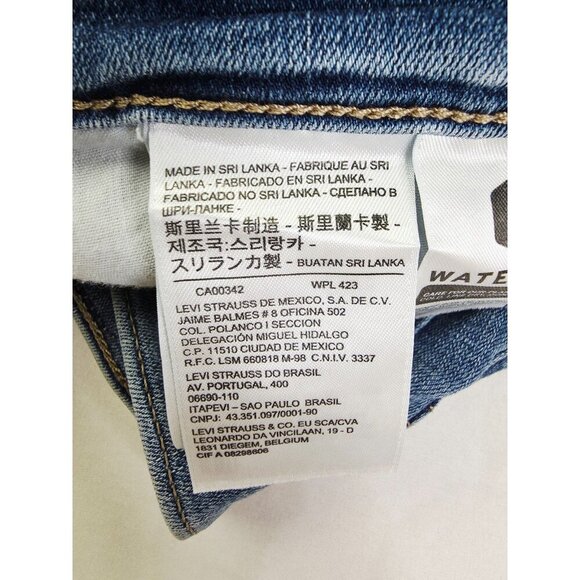 Levi's Size 33X32 Womens Curvy Bootcut Blue Denim 5 Pocket Logo Tag Jeans - Picture 14 of 14